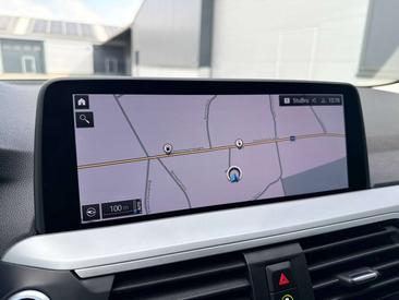 BMW X3 XDrive30e — photo 17