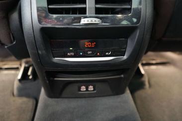 BMW iX3 Impressive EDrive40 — photo 30