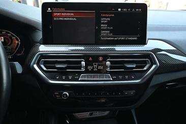 BMW X4 M 40d — photo 22