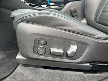 BMW iX3 — photo 16