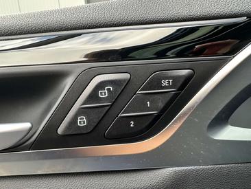 BMW iX3 — photo 18