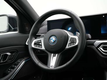 BMW Série 3 320e — photo 2