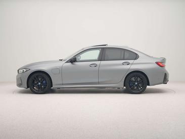 BMW Série 3 320e — photo 11