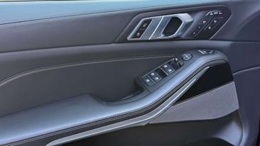 BMW X7 M-Sport XDrive40d — photo 12