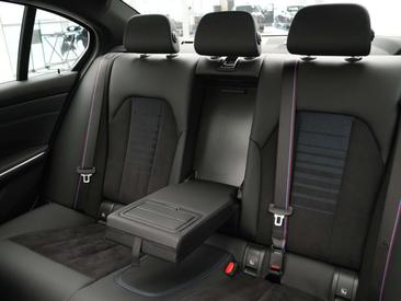 BMW Série 3 320e — photo 17