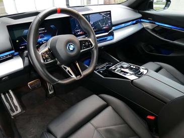 BMW I5 M60 XDrive — photo 6