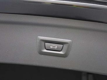 BMW IX — photo 21