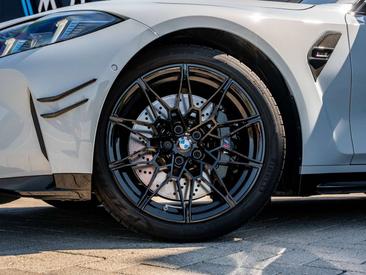 BMW M3 Competition — photo 4