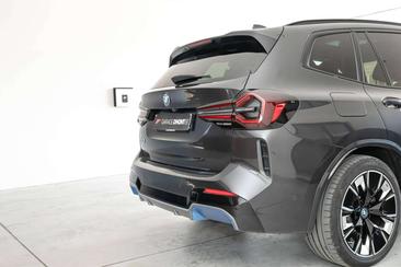 BMW iX3 — photo 13