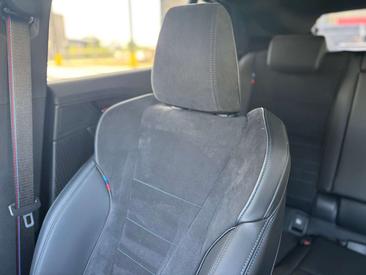 BMW IX2 M Pack EDrive20 — photo 24
