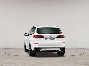 BMW X5 50i — photo 10