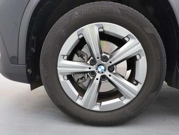 BMW X1 — photo 8