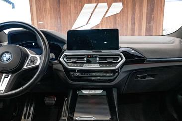 BMW iX3 — photo 19