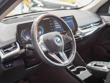 BMW IX1 X-Line EDrive20 — photo 18