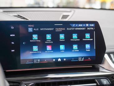 BMW IX1 X-Line EDrive20 — photo 22