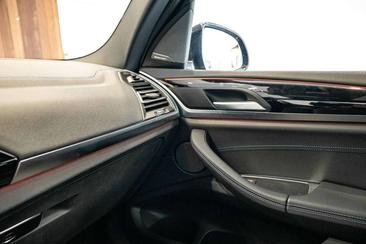 BMW iX3 — photo 27