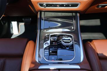 BMW X5 Individual M60i — photo 21