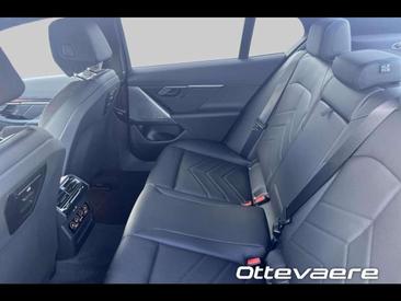 BMW I5 EDrive40 — photo 16
