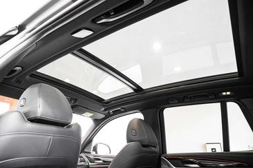 BMW iX3 — photo 36