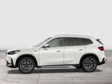 BMW X1 XDrive30e — photo 4