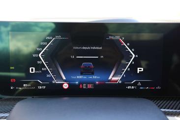 BMW X5 Individual M60i — photo 31