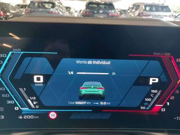 BMW M4 — photo 11