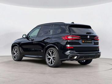BMW X5 XDrive — photo 3