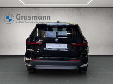 BMW IX1 EDrive20 — photo 4