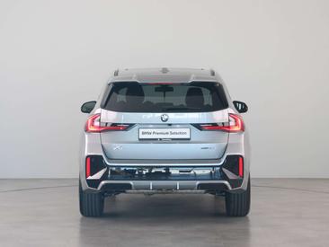 BMW X1 XDrive23i — photo 9