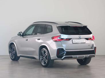 BMW X1 XDrive23i — photo 10