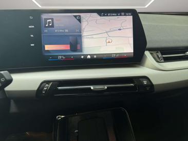 BMW IX1 EDrive20 — photo 14