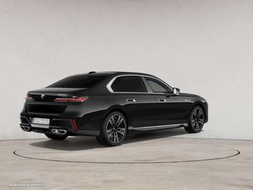 BMW Série 7 M760e XDrive — photo 2