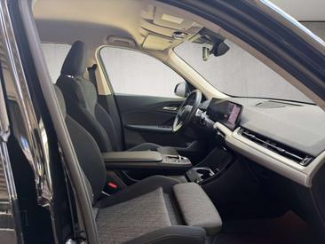 BMW IX1 EDrive20 — photo 15