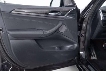 BMW X3 M40i — photo 11