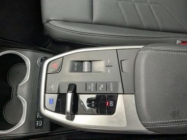 BMW IX1 XLine XDrive30 — photo 17