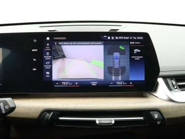 BMW IX1 Launch Edition XDrive30 — photo 20