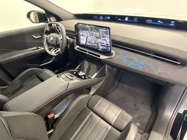 BMW iX3 SDrive40 — photo 5