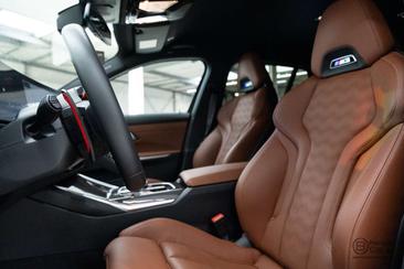 BMW M3 Competition XDrive Touring — photo 12