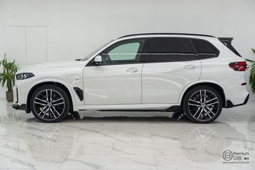 BMW X5 M Performance XDrive50e — photo 8