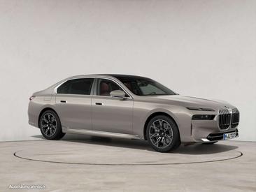 BMW Série 7 750e XDrive — photo 9