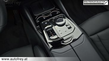 BMW Série 5 550e XDrive — photo 11