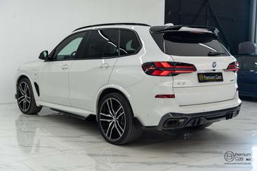 BMW X5 M Performance XDrive50e — photo 14