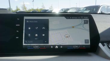 BMW X1 XDrive23d — photo 17
