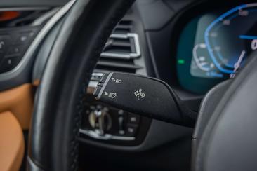 BMW iX3 Executive — photo 27