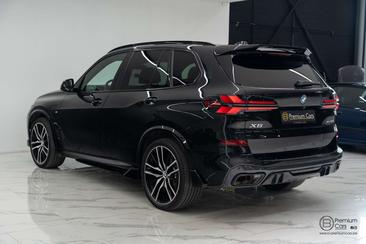 BMW X5 M Performance XDrive50e — photo 14
