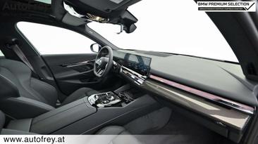 BMW Série 5 550e XDrive — photo 15