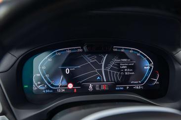 BMW iX3 Executive — photo 30