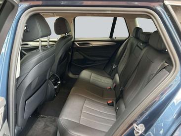 BMW Série 5 Touring 520d — photo 10