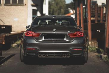 BMW M4 Coupé M4 Competition — photo 8