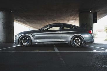BMW M4 Coupé M4 Competition — photo 9